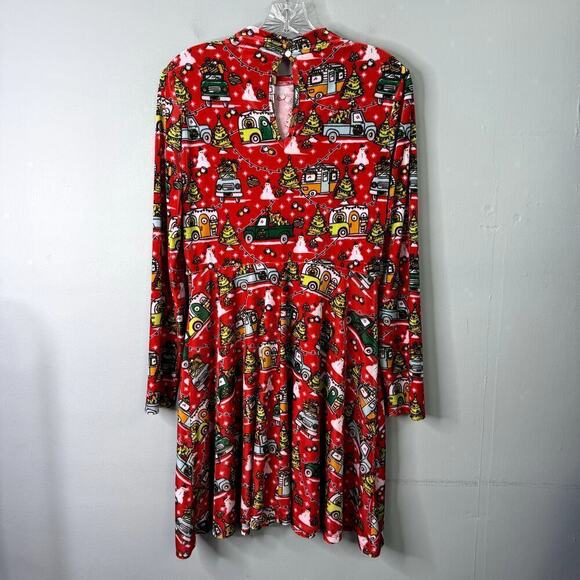 Born Famous Red Truck Camper Print High Neck Christmas Holiday Dress Women's M - Picture 12 of 12